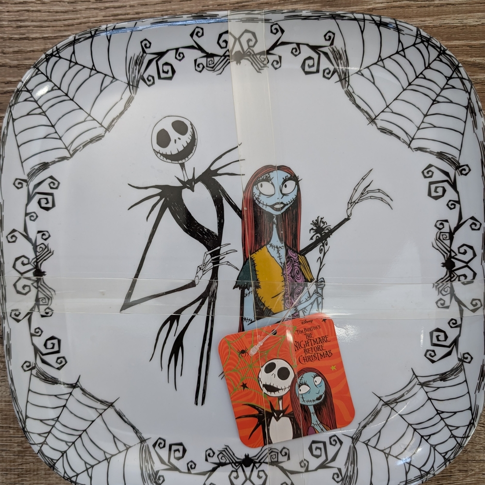 Disney The Nightmare Before Christmas Jack and Sally Plate